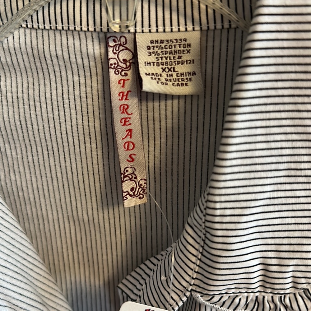 Threads Button Up Ruffle 2000s Top - Picture 3 of 3